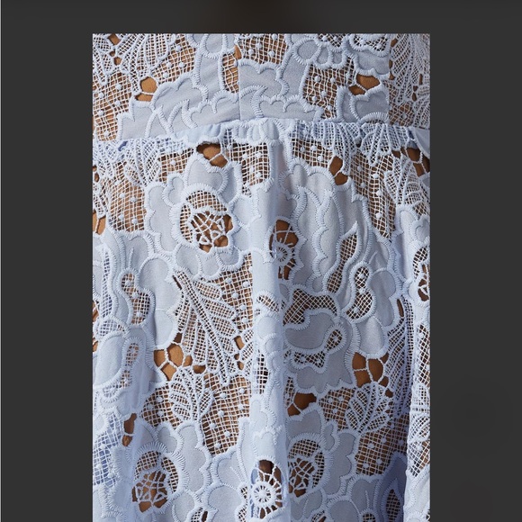 The Essentials Tia Lace Midi-dress In Cornflower
$  Nwt NEW Woman's medium - Picture 8 of 8